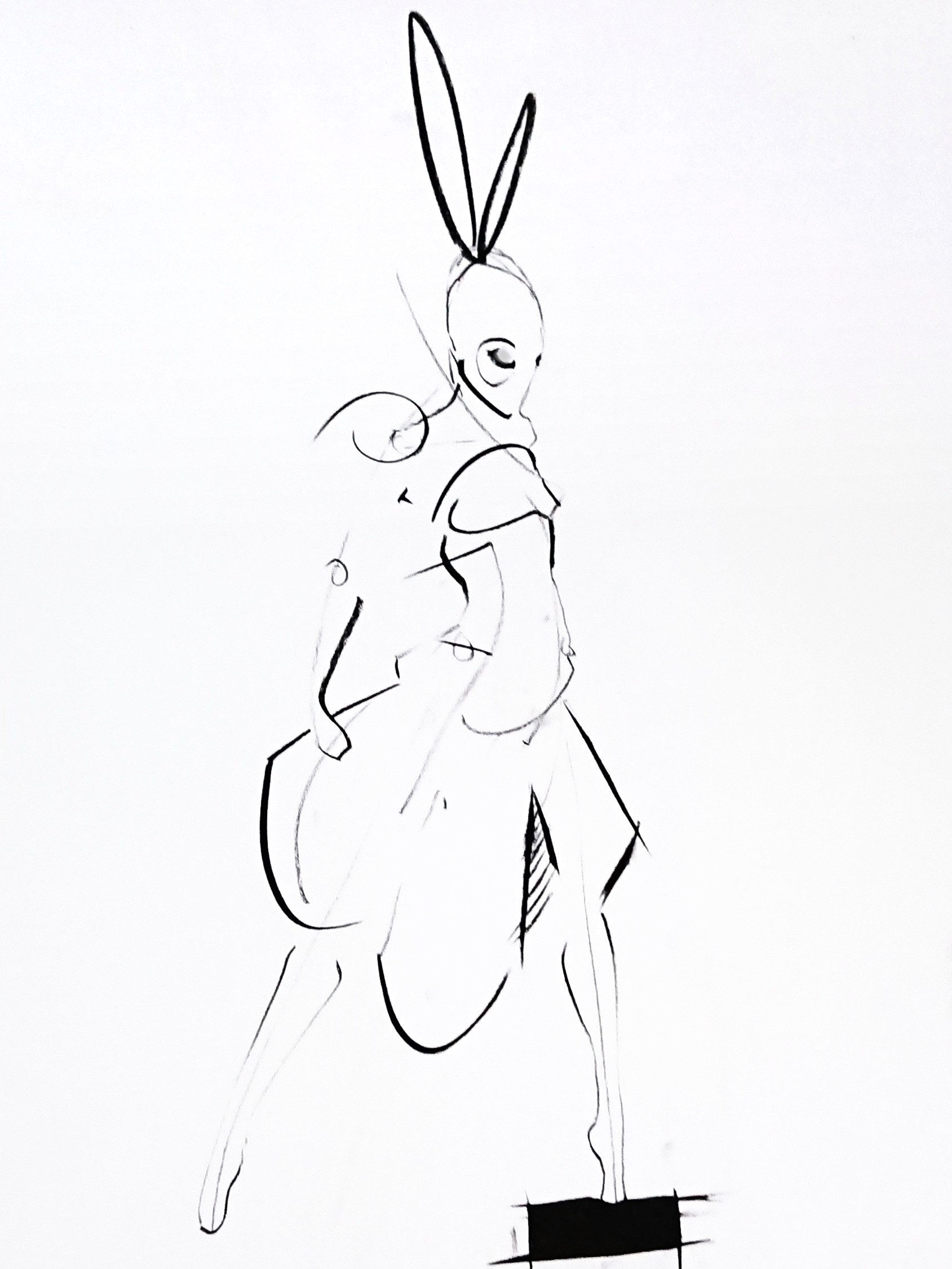 Modefigurine in Ballettpose, Kohlezeichnung auf A2